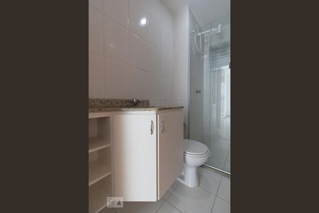 Banheiro de apartamento para alugar com 2 quartos, 54m² em Águas Claras, Brasília