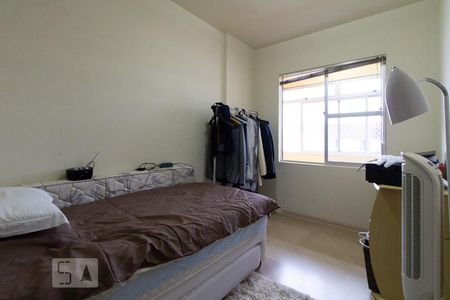 Quarto 1 de apartamento para alugar com 3 quartos, 83m² em Vila Izabel, Curitiba