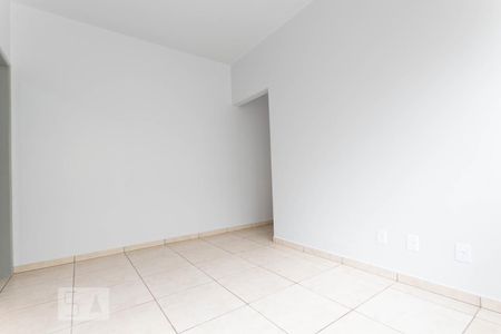 Sala de apartamento para alugar com 2 quartos, 75m² em Jardim Novo Mundo, Goiânia