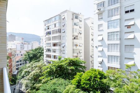 Vista - Varanda de apartamento para alugar com 2 quartos, 75m² em Laranjeiras, Rio de Janeiro