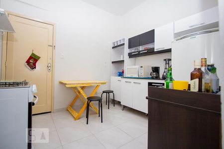 Cozinha de kitnet/studio à venda com 1 quarto, 24m² em Botafogo, Rio de Janeiro