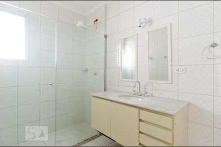 Banheiro de apartamento para alugar com 3 quartos, 110m² em Barcelona, São Caetano do Sul