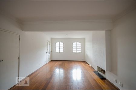 SALA de casa à venda com 4 quartos, 400m² em Santa Lúcia, Belo Horizonte