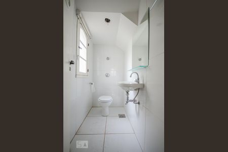 LAVABO de casa à venda com 4 quartos, 400m² em Santa Lúcia, Belo Horizonte