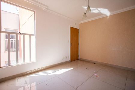 Sala de apartamento para alugar com 2 quartos, 55m² em Heliópolis, Belo Horizonte