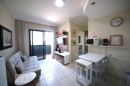 Sala de apartamento para alugar com 1 quarto, 38m² em Santo Amaro, São Paulo