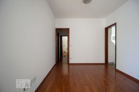 Sala de apartamento à venda com 3 quartos, 75m² em Prado, Belo Horizonte