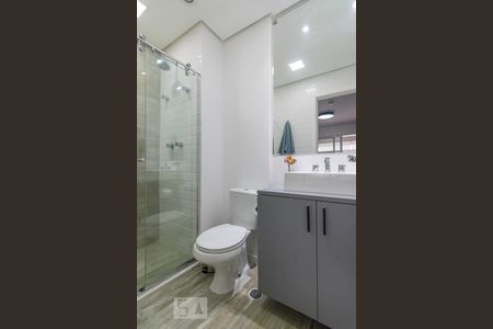 Banheiro de kitnet/studio para alugar com 1 quarto, 42m² em Baeta Neves, São Bernardo do Campo