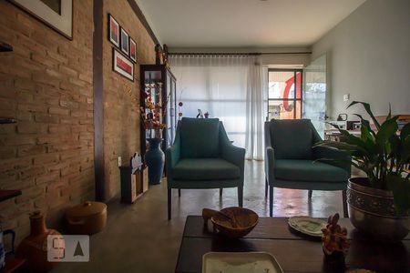 Sala de casa para alugar com 5 quartos, 275m² em Prado, Belo Horizonte