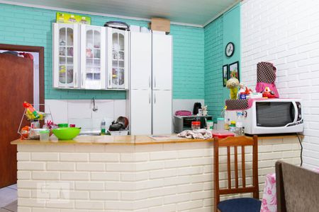 Cozinha de apartamento à venda com 1 quarto, 72m² em Santa Cecília, Porto Alegre