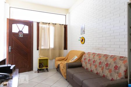 Sala de apartamento à venda com 1 quarto, 72m² em Santa Cecília, Porto Alegre