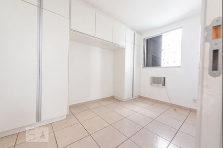 Apartamento para alugar com 2 quartos, 50m² em Setor Negrão de Lima, Goiânia