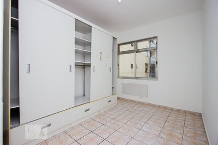 Suíte de apartamento para alugar com 3 quartos, 100m² em Laranjeiras, Rio de Janeiro