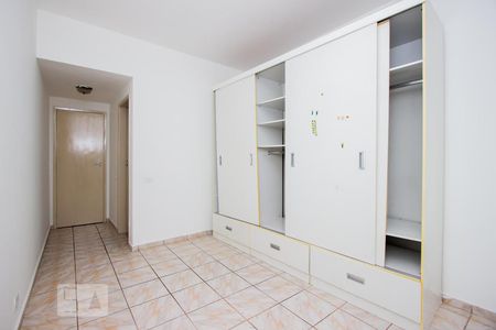 Suíte de apartamento para alugar com 3 quartos, 100m² em Laranjeiras, Rio de Janeiro