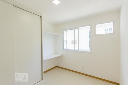 Quarto de apartamento para alugar com 2 quartos, 71m² em Freguesia (jacarepaguá), Rio de Janeiro