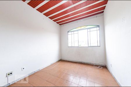 Sala de apartamento para alugar com 3 quartos, 80m² em Prado, Belo Horizonte