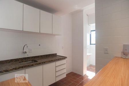 Cozinha de apartamento à venda com 1 quarto, 65m² em Nova Campinas, Campinas