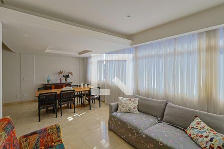 Sala  de apartamento para alugar com 4 quartos, 240m² em Sion, Belo Horizonte