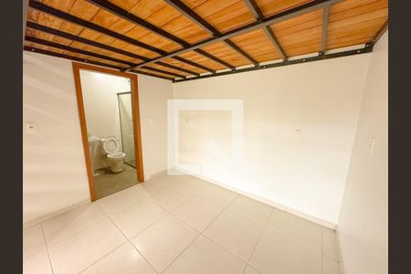 Sala de casa para alugar com 1 quarto, 35m² em São João do Rio Vermelho, Florianópolis