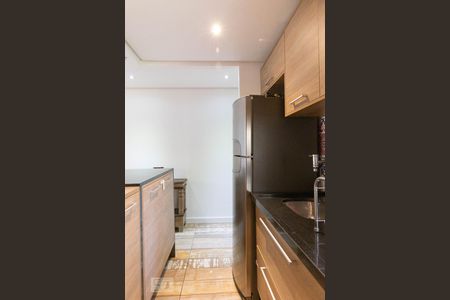 Cozinha de apartamento para alugar com 2 quartos, 71m² em Humaitá, Porto Alegre