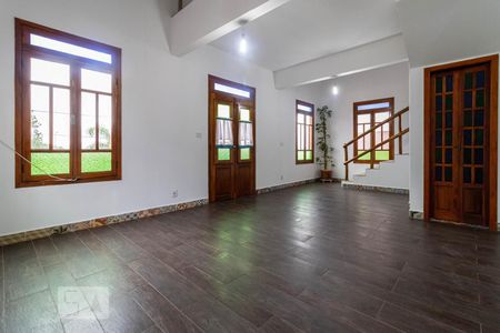 Sala de casa à venda com 3 quartos, 200m² em Alphaville, Santana de Parnaíba