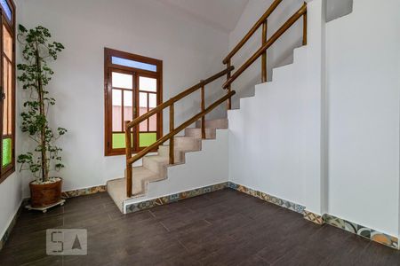 Sala de casa à venda com 3 quartos, 200m² em Alphaville, Santana de Parnaíba