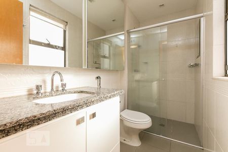 Apartamento para alugar com 4 quartos, 134m² em Funcionários, Belo Horizonte