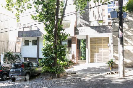 Apartamento para alugar com 4 quartos, 134m² em Funcionários, Belo Horizonte