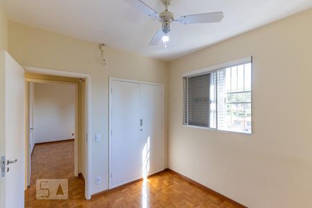 Quarto 1 de apartamento para alugar com 2 quartos, 70m² em Cambuí, Campinas