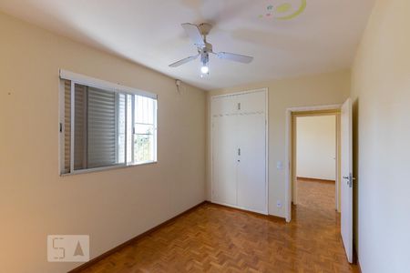 Quarto 2 de apartamento para alugar com 2 quartos, 70m² em Cambuí, Campinas