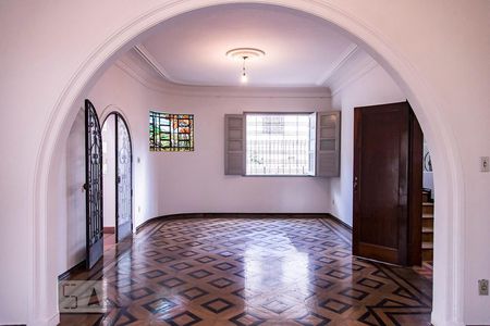 Sala de Estar de casa para alugar com 7 quartos, 350m² em Santo Agostinho, Belo Horizonte