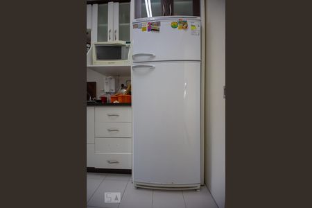 Cozinha de apartamento para alugar com 3 quartos, 80m² em Itacorubi, Florianópolis