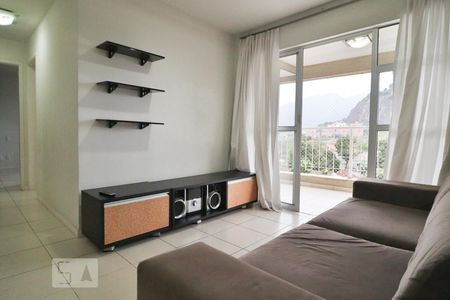 Apartamento para alugar com 2 quartos, 64m² em Pechincha, Rio de Janeiro