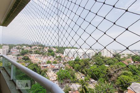 Vista Varanda Sala e Suíte (Primeiro Andar) de apartamento para alugar com 4 quartos, 200m² em Pechincha, Rio de Janeiro