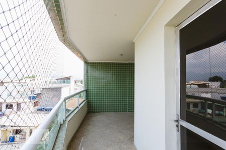 Varanda Sala e Suíte (Primeiro Andar) de apartamento para alugar com 4 quartos, 200m² em Pechincha, Rio de Janeiro