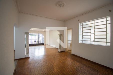 Sala de casa para alugar com 3 quartos, 233m² em Bosque, Campinas