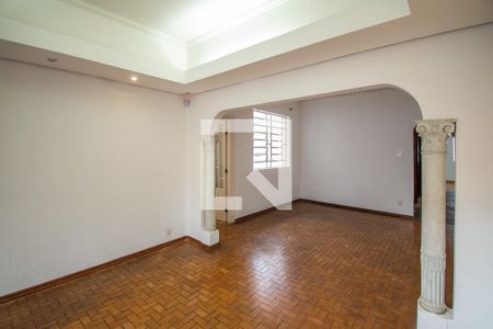 Sala de casa para alugar com 3 quartos, 233m² em Bosque, Campinas