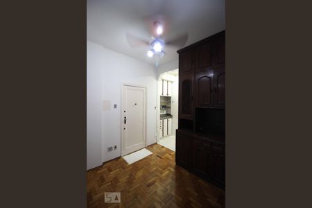 Sala de apartamento à venda com 1 quarto, 47m² em Lourdes, Belo Horizonte