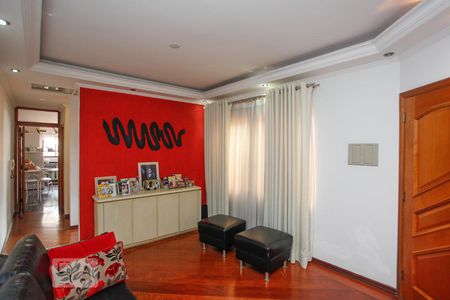 Sala de casa para alugar com 4 quartos, 306m² em Vila Rosália, Guarulhos