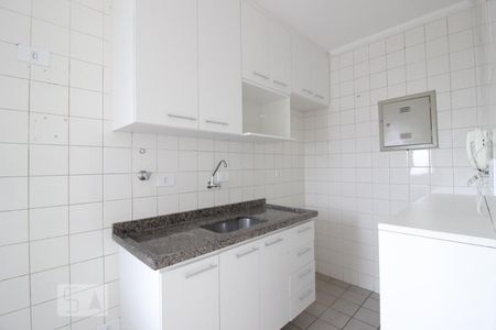 Cozinha de apartamento para alugar com 2 quartos, 42m² em Santana, São Paulo