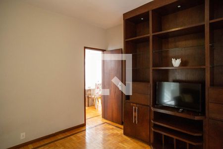 Sala de apartamento para alugar com 3 quartos, 90m² em Sion, Belo Horizonte