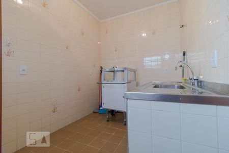 Cozinha de casa para alugar com 4 quartos, 120m² em Nova Campinas, Campinas