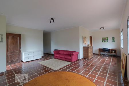 Sala de casa para alugar com 4 quartos, 120m² em Nova Campinas, Campinas