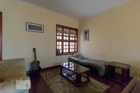 Sala de Estar de casa para alugar com 5 quartos, 274m² em Cidade Universitária, Campinas