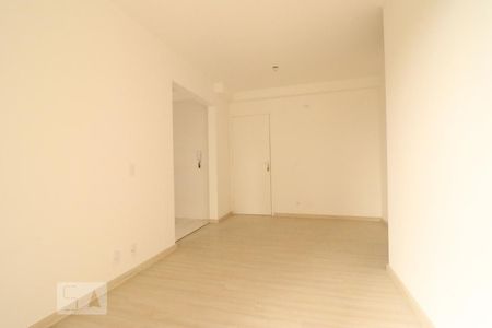 Sala de apartamento para alugar com 2 quartos, 50m² em Jardim Henriqueta, Taboão da Serra