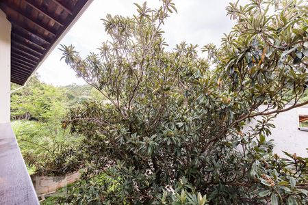 Vista de casa de condomínio à venda com 3 quartos, 380m² em Colinas do Ermitage (sousas), Campinas