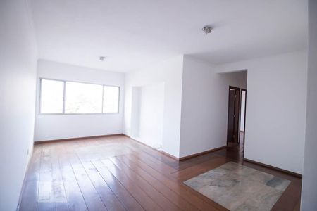 Sala de apartamento à venda com 2 quartos, 90m² em Vila Alice, Santo André