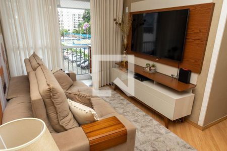 Sala de apartamento para alugar com 2 quartos, 55m² em Pechincha, Rio de Janeiro