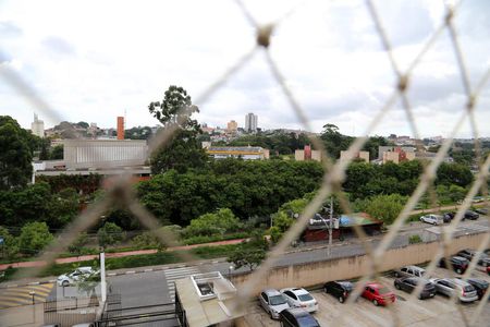 Vista do Quarto 1 de apartamento à venda com 3 quartos, 72m² em Parque Marabá, Taboão da Serra