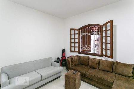 Sala de casa para alugar com 3 quartos, 360m² em Santa Branca, Belo Horizonte